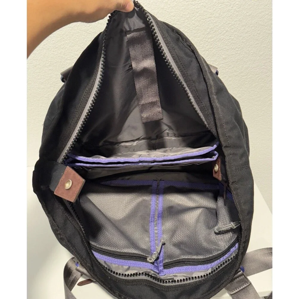 MERRELL Dayender 2 Duffel Tote Bag Black Water Resistant Laptop Pocket Zipper